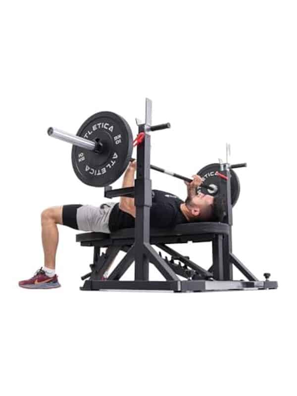 Découvrez notre test exhaustif du rack de squat ATLETICA : un support pratique, compact et parfaitement ajustable pour tous vos entraînements.